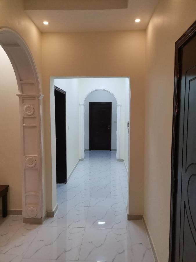 Al Shadi Apartments ยันบู ภายนอก รูปภาพ