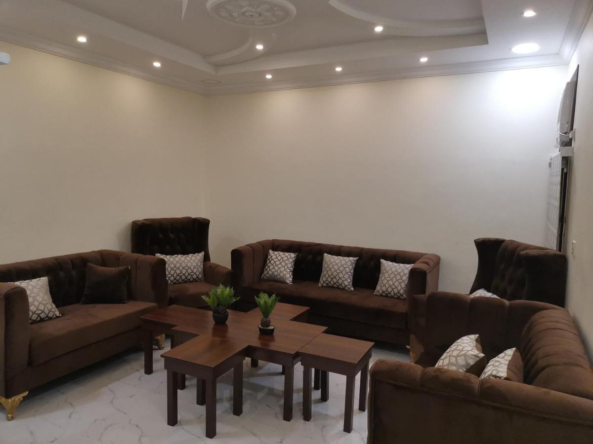 Al Shadi Apartments ยันบู ภายนอก รูปภาพ
