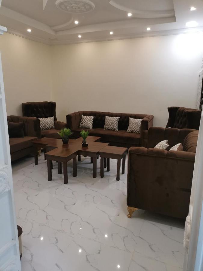 Al Shadi Apartments ยันบู ภายนอก รูปภาพ