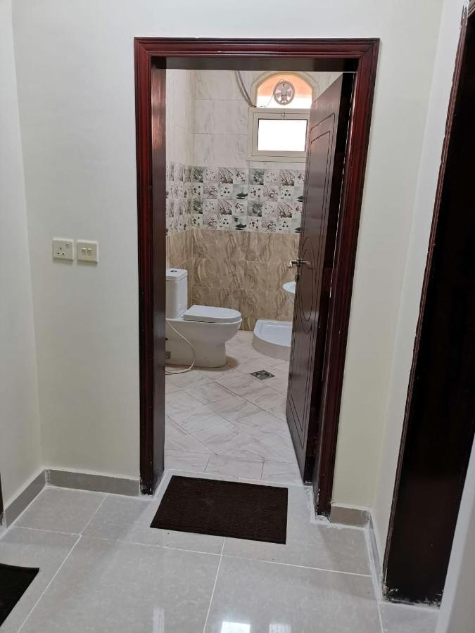 Al Shadi Apartments ยันบู ภายนอก รูปภาพ